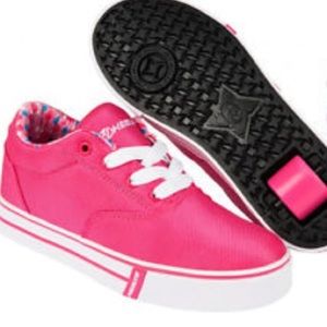 Heelys girls roller skate trainers shoes
